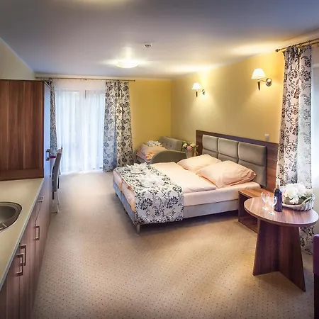 Ξενοδοχείο Trzy Sosny