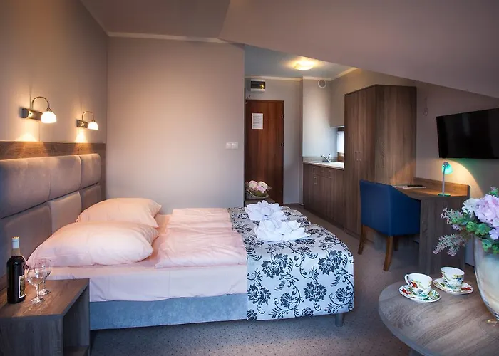 מלון Trzy Sosny 2*