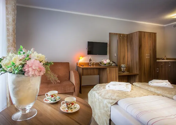 Trzy Sosny שצ'קלארסקה פוראובה