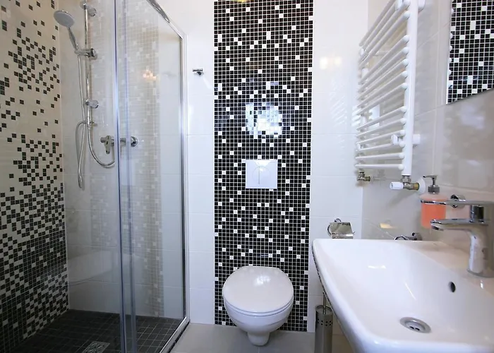 מלון Trzy Sosny 2*